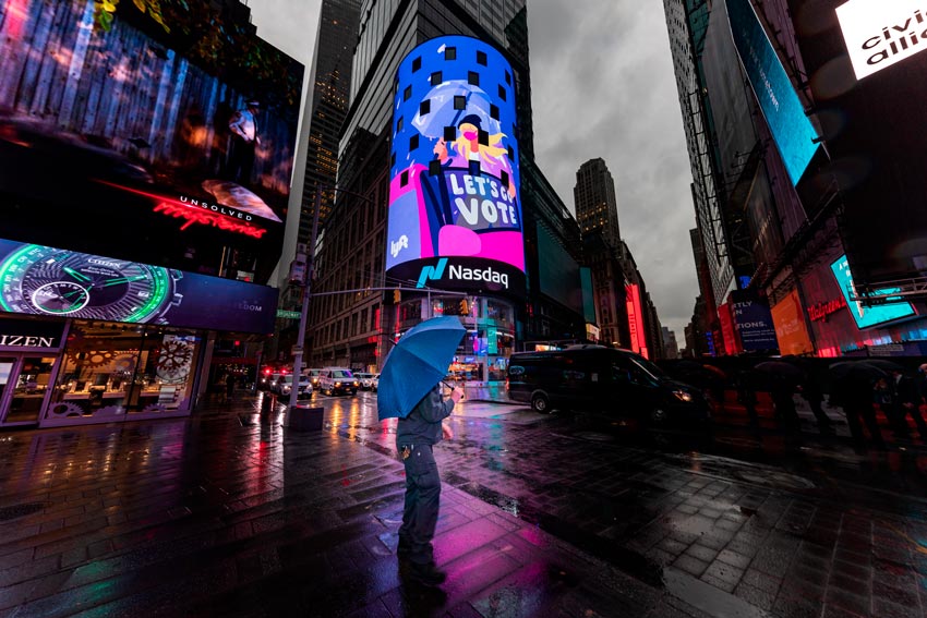 Lisa Tegtmeiers Illustrationen für "Lyft" am New Yorker Times Square!